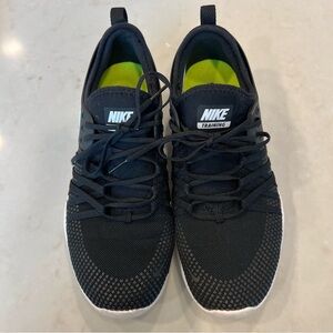 🖤SOLD🖤 Nike Women’s Training shoes Size 7.5